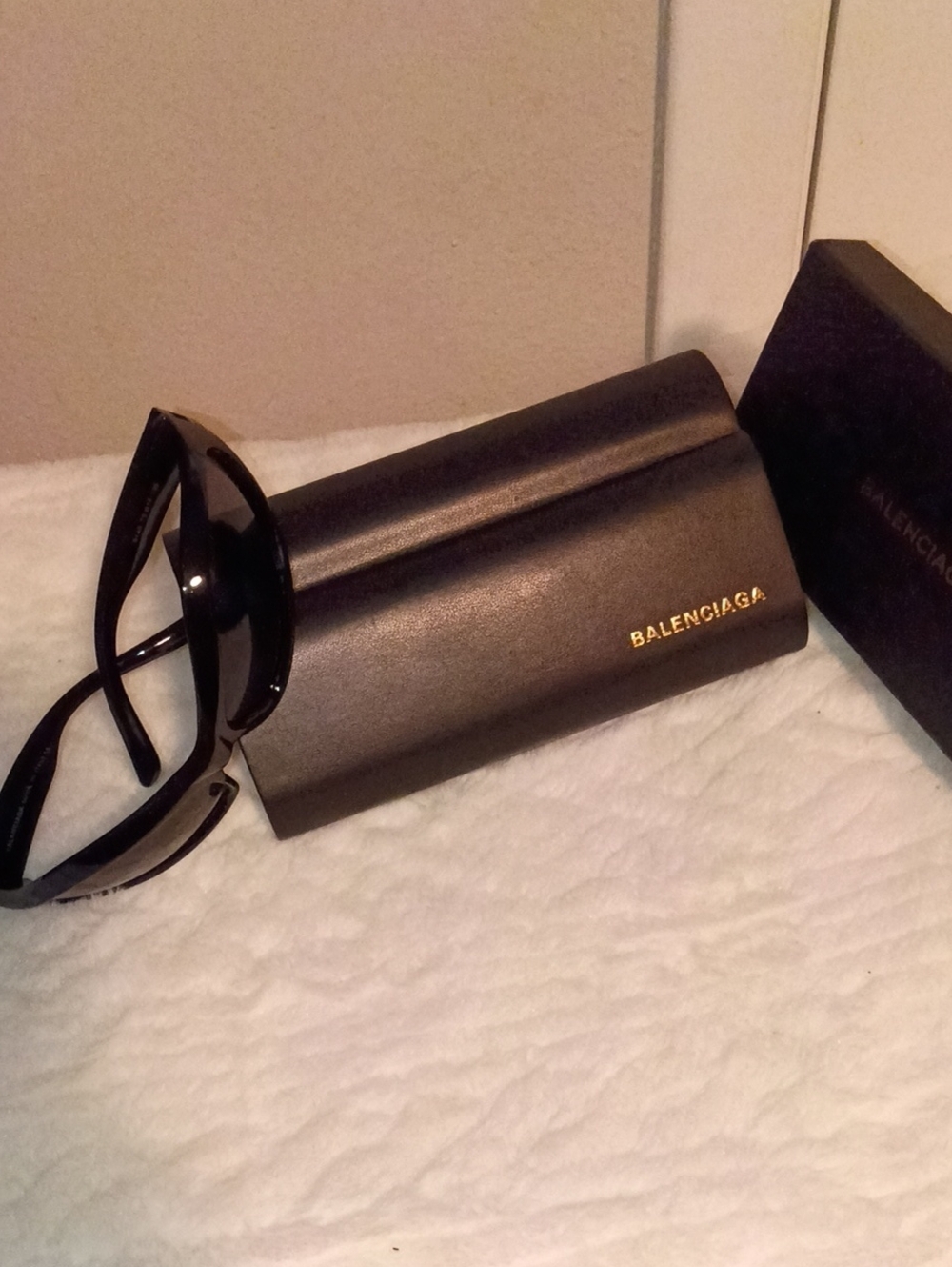 Balenciaga Black Men's Oversized Sunglasses with Branded Case